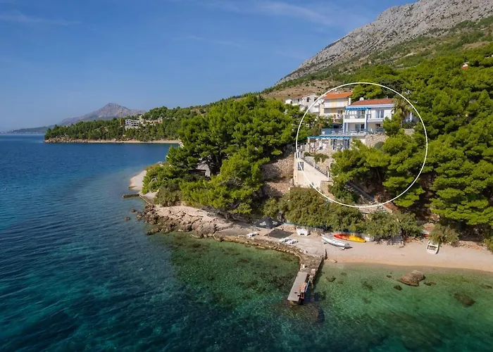 Seafront Azzurro With Heated Pool * Stanici
